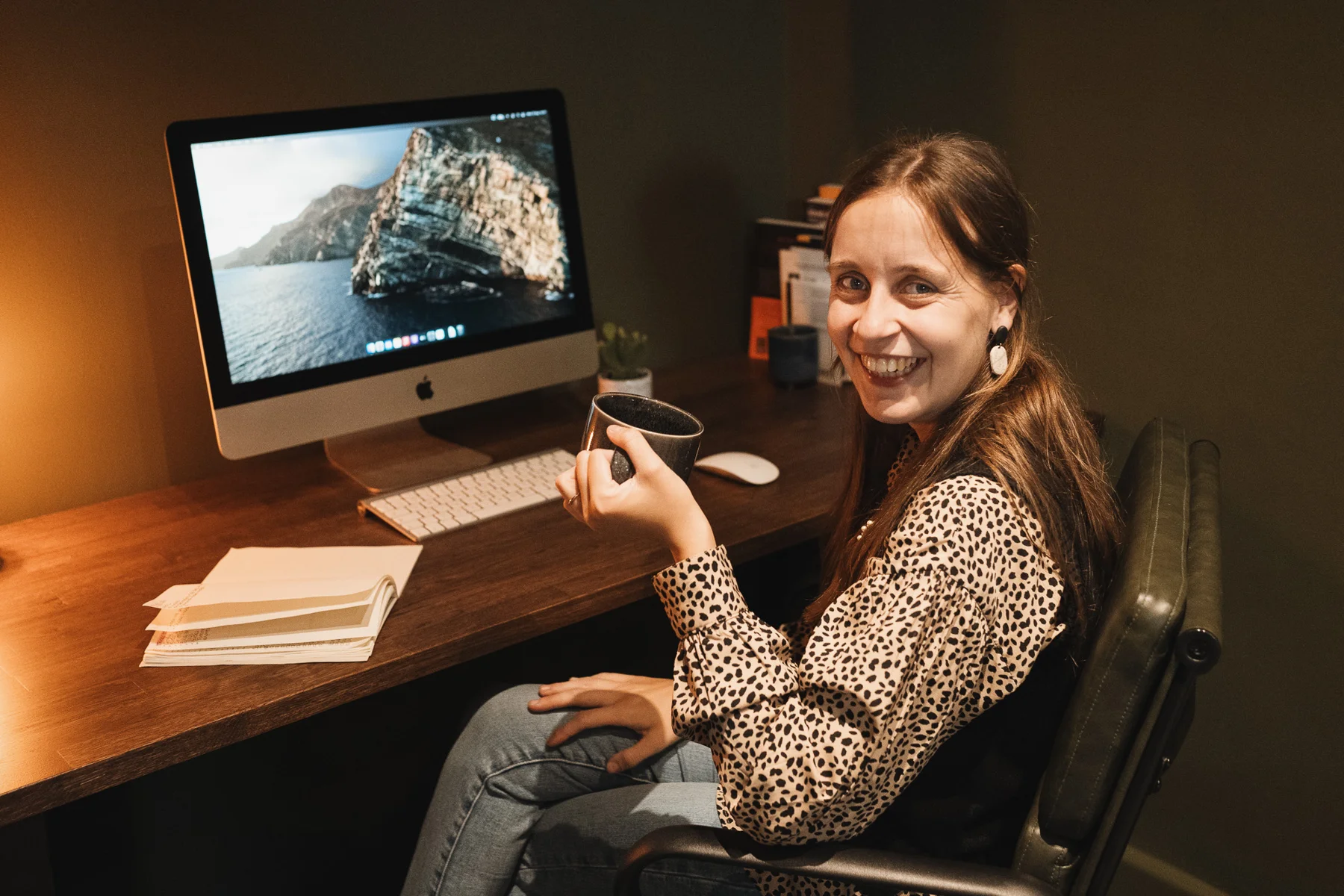 Sammiie in the writing room